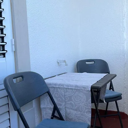 App&rooms Anica בית הארחה 3*