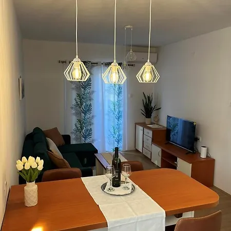 Pensjonat App&rooms Anica 3*