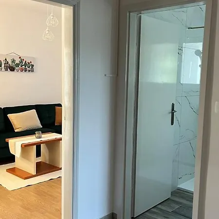 Pensjonat App&rooms Anica 3*